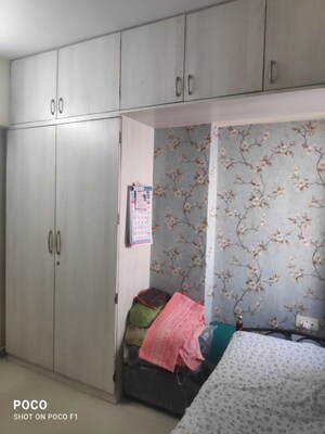 Bedroom in 2 BHK Apartment at Laxmi Nagar – for Rent