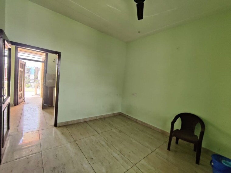 Room, alaknanda-maxxus-eden-estate 2 Bedroom 130 Sq.Yd. Villa In Ghazipur Zirakpur 10434646