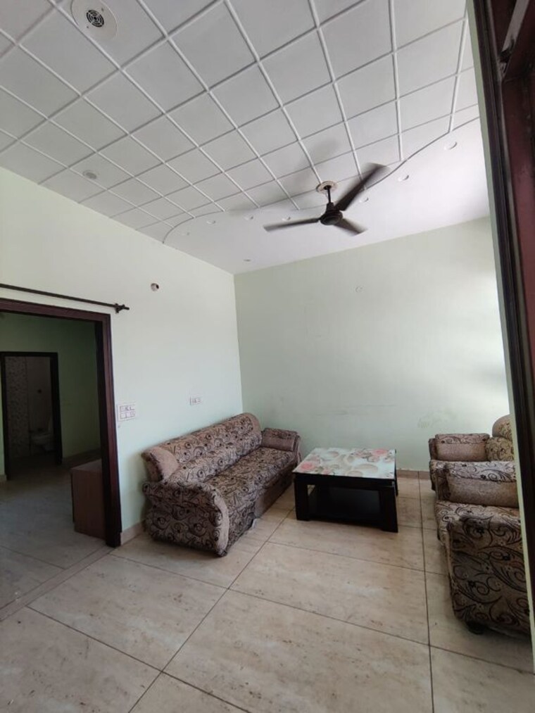 Living Room, alaknanda-maxxus-eden-estate 2 Bedroom 130 Sq.Yd. Villa In Ghazipur Zirakpur 10434646