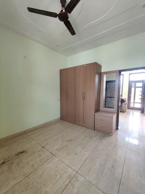 Room in 2 BHK Villa at Alaknanda Maxxus Eden Estate, Ghazipur – for Rent