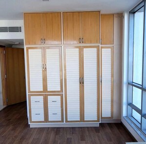 Room in 3 BHK Apartment at Mantri Pinnacle, Hulimavu – for Rent