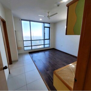 Room in 3 BHK Apartment at Mantri Pinnacle, Hulimavu – for Rent