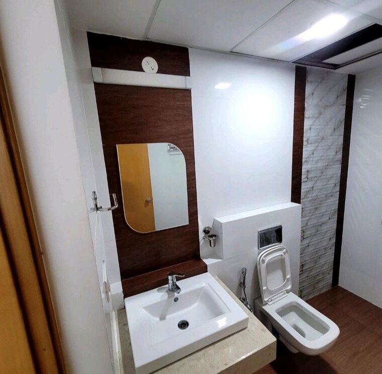 Bathroom, mantri-pinnacle 3 Bedroom 2405 Sq.Ft. Apartment In Hulimavu Bangalore 10434651