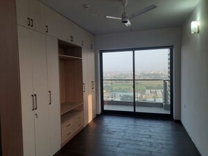 Room in  Apartment at Krisumi Waterfall Suites, Sector 36a – for Sale