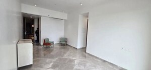 Room in 3 BHK Apartment at Prestige Jasdan Classic, Mahalaxmi – for Rent