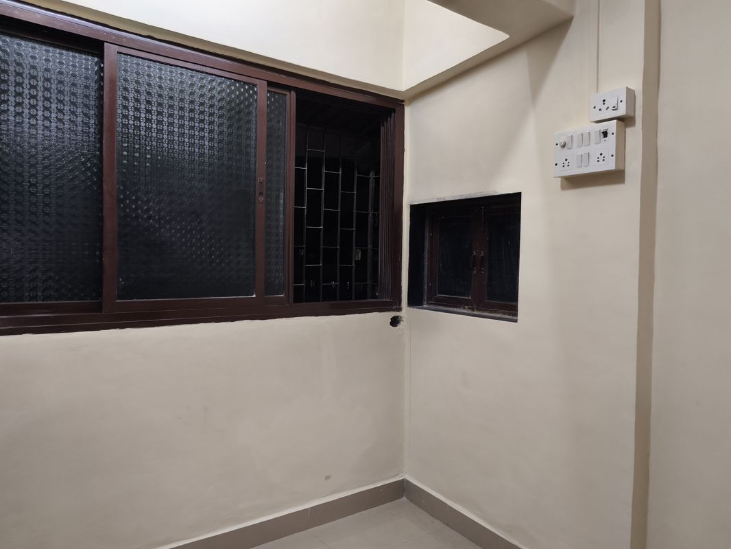 1 Rk  225 Sq.Ft. Apartment in Aashirwad Apartment Andheri
