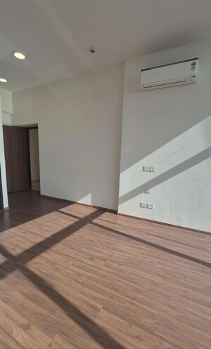 3 BHK Apartment For Rent in Piramal Mahalaxmi, Mahalaxmi