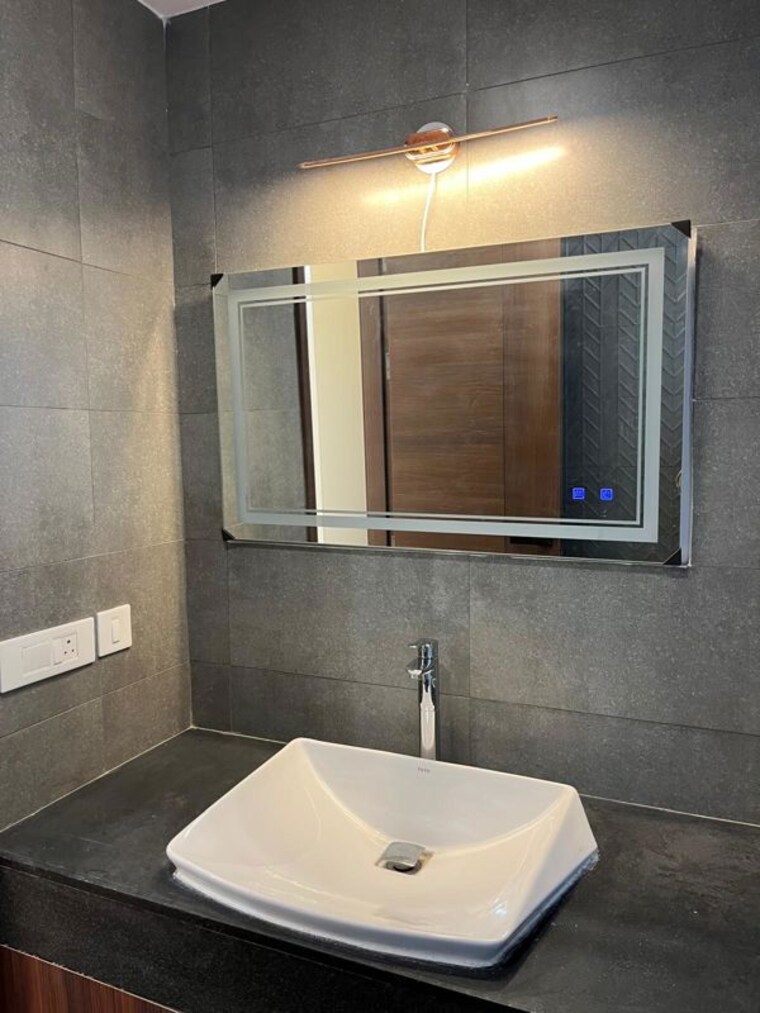 Bathroom, krisumi-waterfall-residences  2556 Sq.Ft. Apartment In Sector 36a Gurgaon 10434697