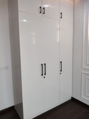 Room in  Apartment at Krisumi Waterfall Residences, Sector 36a – for Sale