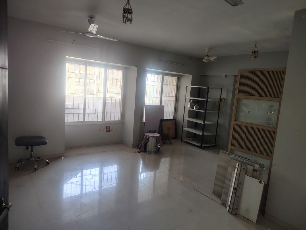 3 BHK 1500 Sq.Ft. Apartment in Shree Tirupati Maple Tower