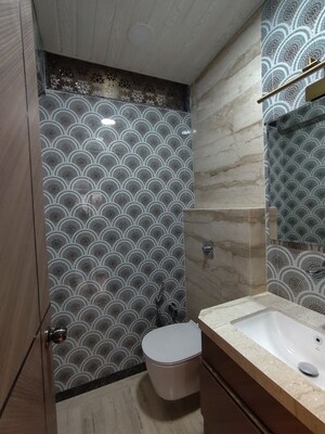 Bathroom in 3.5 BHK Apartment at Ekta Tripolis, Goregaon West – for Rent