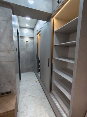 Bathroom in 3.5 BHK Apartment at Ekta Tripolis, Goregaon West – for Rent