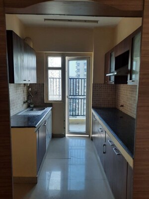 Kitchen in 2.5 BHK Apartment at Sethi Max Royal, Sector 76 – for Rent