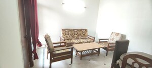 Living Room in 1 BHK Apartment at Dlf Phase V – for Rent