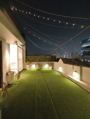 Building Lobby in 1 BHK Apartment at Dlf Phase V – for Rent