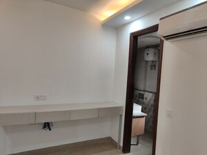 Furnished Amenities in 3 BHK Apartment at Conscient Heritage Max, Sector 102 – for Rent