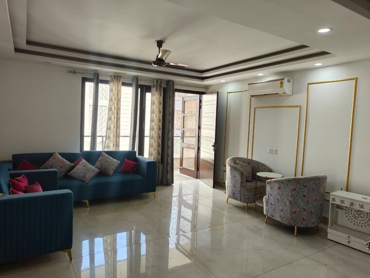Living Room, conscient-heritage-max 3 Bedroom 1942 Sq.Ft. Apartment In Sector 102 Gurgaon 10434759
