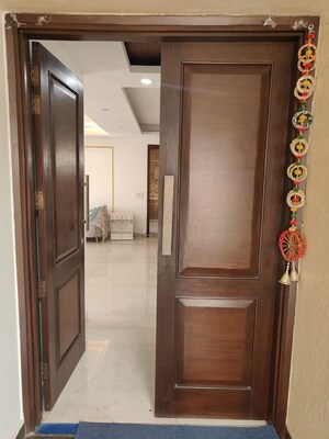 Building Lobby in 3 BHK Apartment at Conscient Heritage Max, Sector 102 – for Rent