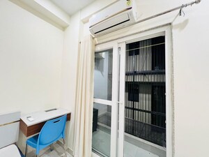 Staircase in 1 BHK Apartment at Dlf Phase V – for Rent