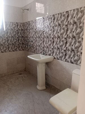 Bathroom in 2 BHK Builder Floor at Sector 18 – for Rent