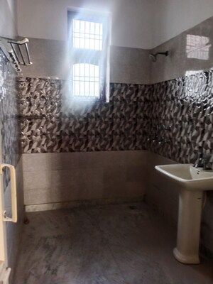 Bathroom in 2 BHK Builder Floor at Sector 18 – for Rent