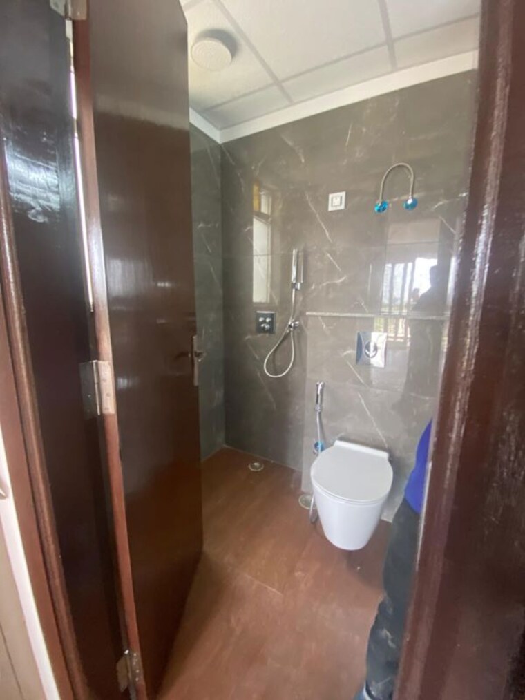 Bathroom, ace-palm-floors 2 Bedroom 1090 Sq.Ft. Builder Floor In Sector 89 Gurgaon 10434776
