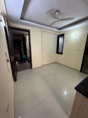 Kitchen in 1 BHK Builder Floor at Chattarpur – for Rent