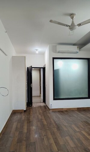 3.5 BHK Apartment For Sale in Omaxe Twin Towers, Sector 50