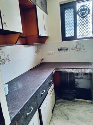 Kitchen in 2 BHK Builder Floor at Sector 52 – for Rent