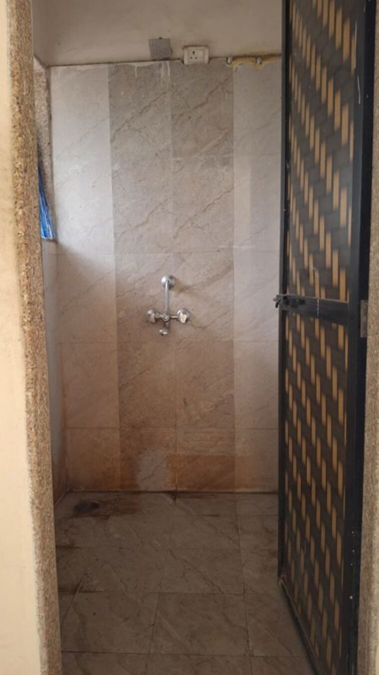Bathroom, shiv-kartik-homes 1 Bedroom 700 Sq.Ft. Apartment In Ulwe Navi Mumbai 10434829
