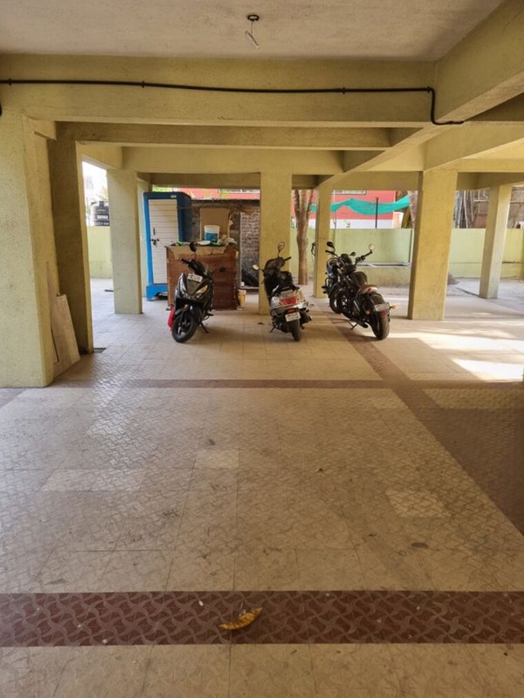  Parking, market yard 4 Bedroom 1500 Sq.Ft. Apartment In Market Yard Pune 10434839