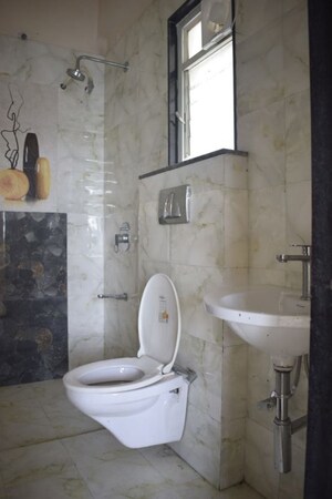 Bathroom in 4 BHK Apartment at Market Yard – for Rent