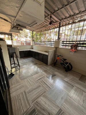 1 BHK Apartment For Rent in Vile Parle West