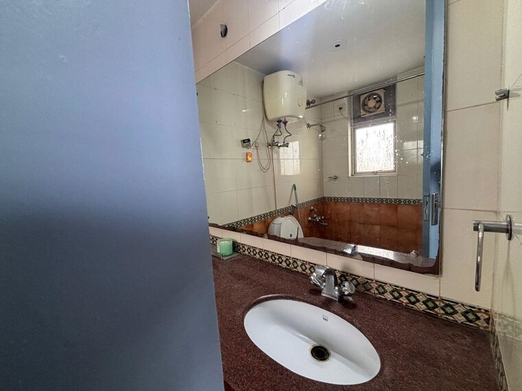 Bathroom, eros-wembley-estate 2 Bedroom 1040 Sq.Ft. Apartment In Sector 50 Gurgaon 10434852