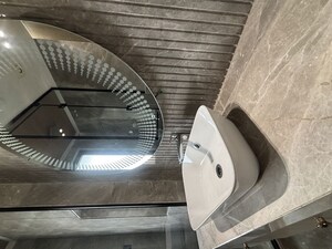 Bathroom in 4 BHK Builder Floor at Safdarjung Enclave – for Sale