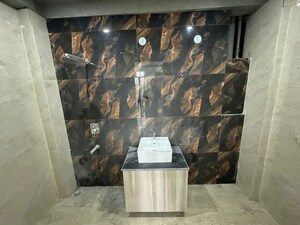 Furnished Amenities in 2 BHK Apartment at Awas Vikas, Gomti Nagar – for Rent