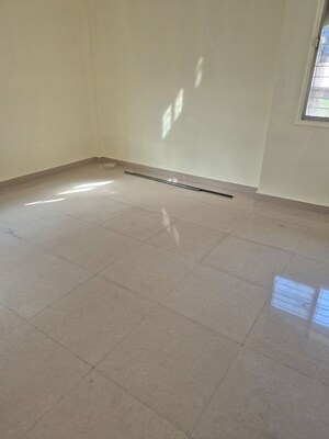 Room in 2 BHK Apartment at Kopar Khairane – for Rent