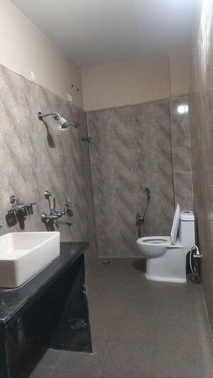 Bathroom in 3 BHK Builder Floor at Jubilee Hills – for Rent