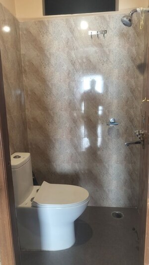 Bathroom in 3 BHK Builder Floor at Jubilee Hills – for Rent