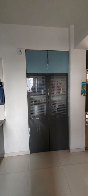 Furnished Amenities in 3 BHK Apartment at Vishwanath Maher Homes 3, Shela – for Rent