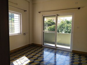 2 BHK Apartment For Rent in Halasuru