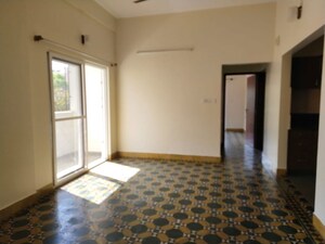 Bedroom in 2 BHK Apartment at Halasuru – for Rent