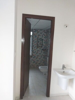 Bathroom in 2 BHK Builder Floor at Jai Apartments Vaishali, Vaishali Sector 3 – for Rent