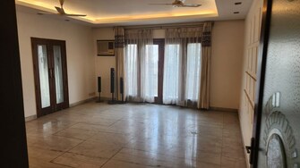 3 BHK + Extra Room 2500 Sq.Ft. Builder Floor in Krisumi Waterfall Suites
