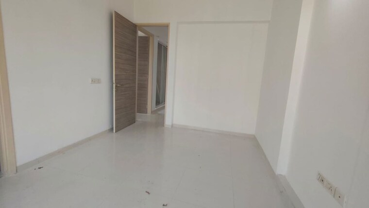 Room, group-seven-rushi-heights 3 Bedroom 1050 Sq.Ft. Apartment In Goregaon East Mumbai 10435051