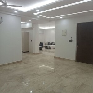 Room in 3 BHK Builder Floor at BPTP District 3, Sector 85 – for Sale