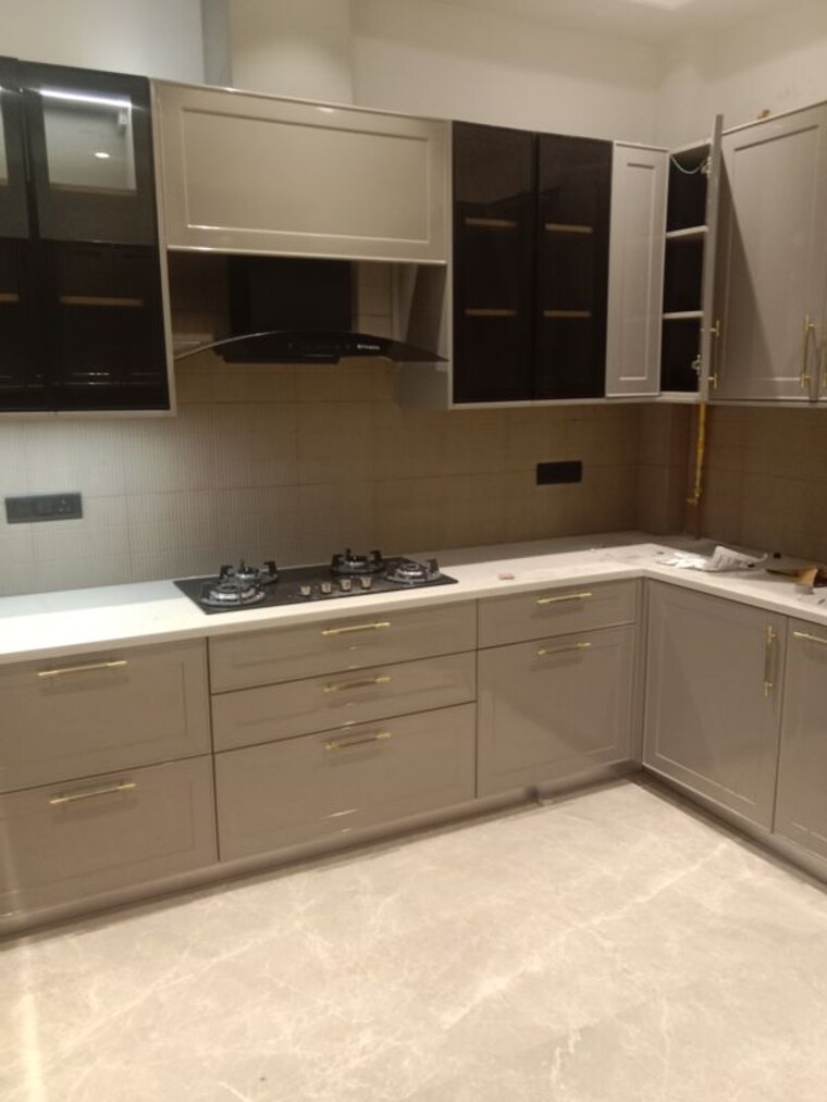 Kitchen, hauz khas enclave 4 Bedroom 300 Sq.Ft. Builder Floor In Hauz Khas Enclave Delhi 10435082