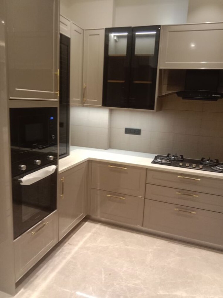 Kitchen, hauz khas enclave 4 Bedroom 300 Sq.Ft. Builder Floor In Hauz Khas Enclave Delhi 10435082