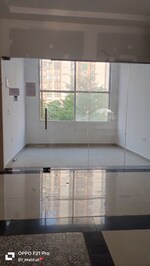 275 Sq.Ft. Retail Shop in Spectrum Metro