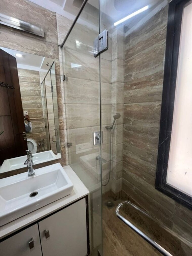 Bathroom, bptp-terra 2 Bedroom 1410 Sq.Ft. Builder Floor In Sector 37d Gurgaon 10435101